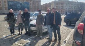 СБУ викрила схему переправлення ухилянтів за кордон: підозра раднику Харківської облради Олексію Сініцину