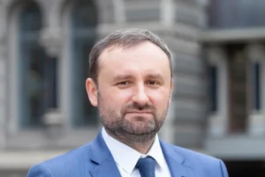 Заступник голови НБУ Ярослав Мазуркевич задекларував майно в Україні та Греції на мільйони гривень