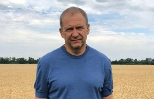 Рейдерське протистояння в агробізнесі «Князя»: Олег Кіяшко через сестру в Естонії та коханку воює з родиною та Гвоздиком