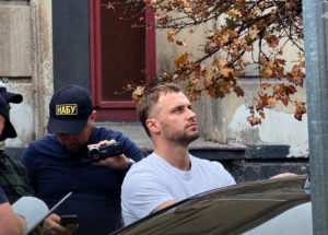 «Усі ФОПи під крилом Саші»: як родинний клан прокурора Кропиви відмивав мільйони від «кришування» колцентрів